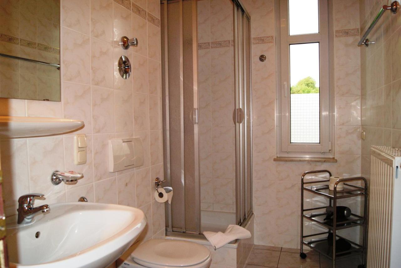 Residenz Seeblick, Fewo 10 Mit Balkon Und Ostseeblick Sellin  Exterior photo